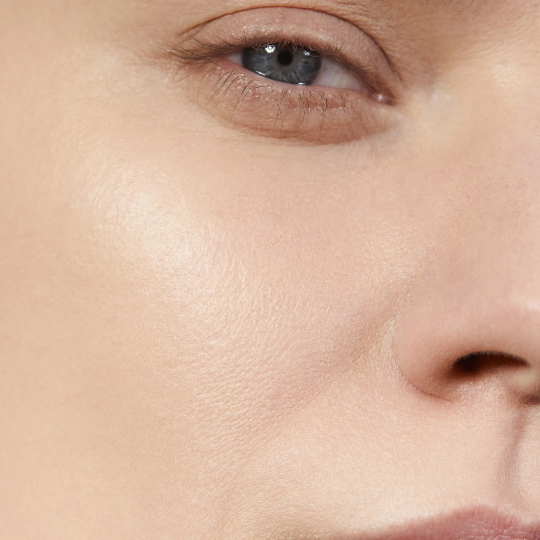 Pop-Up|Poudres De Finition*Madara Air Equal Soft Silk Mineral Powder Poudre Minérale