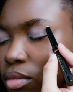 Fards À Paupières*Victoria Beckham Beauty EyeWear Ombre à Paupières Stick