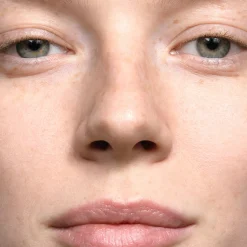 Pop-Up|Crèmes Teintées*Madara H2O Tint Hyaluron Tinted Sérum Teinté Hydratant