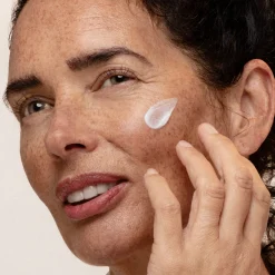 Crèmes*Antipodes Jasmin Flower Menopause Facial Cream Crème de Jour