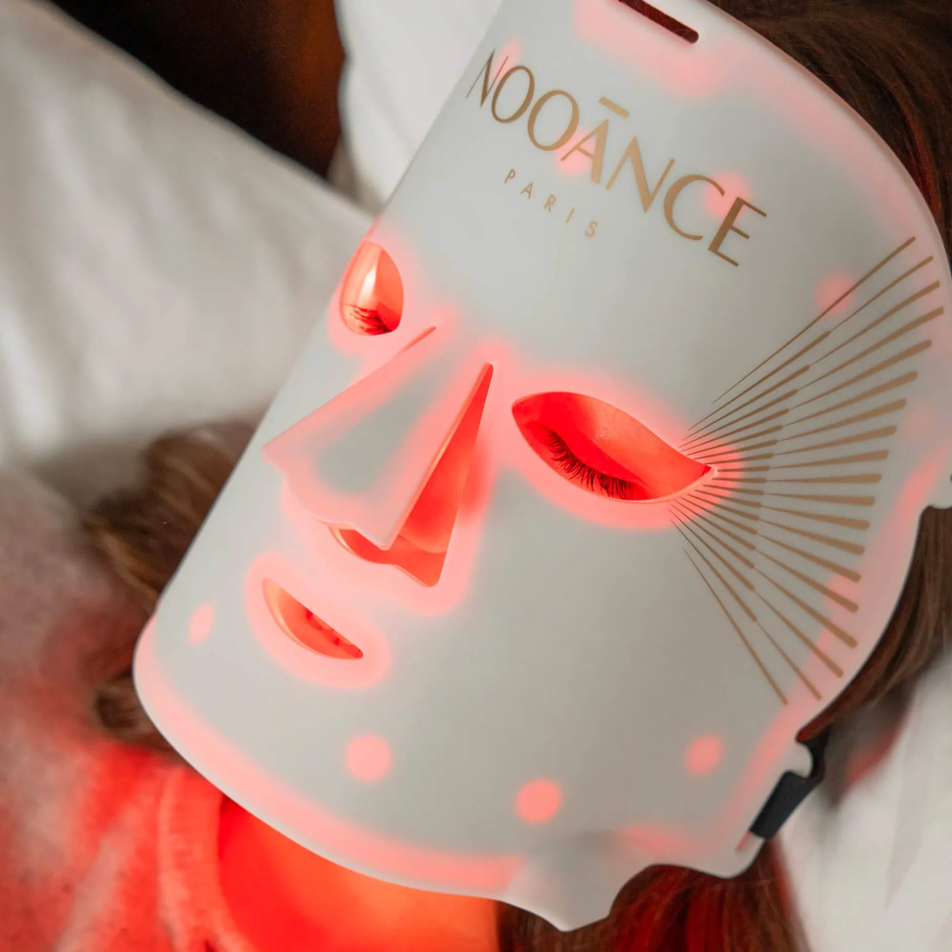 Lifestyle|High-Tech*Nooance Masque LED Anti-âge Le Professionnel