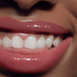 Gloss*Victoria Beckham Beauty Posh Gloss Haute Brillance