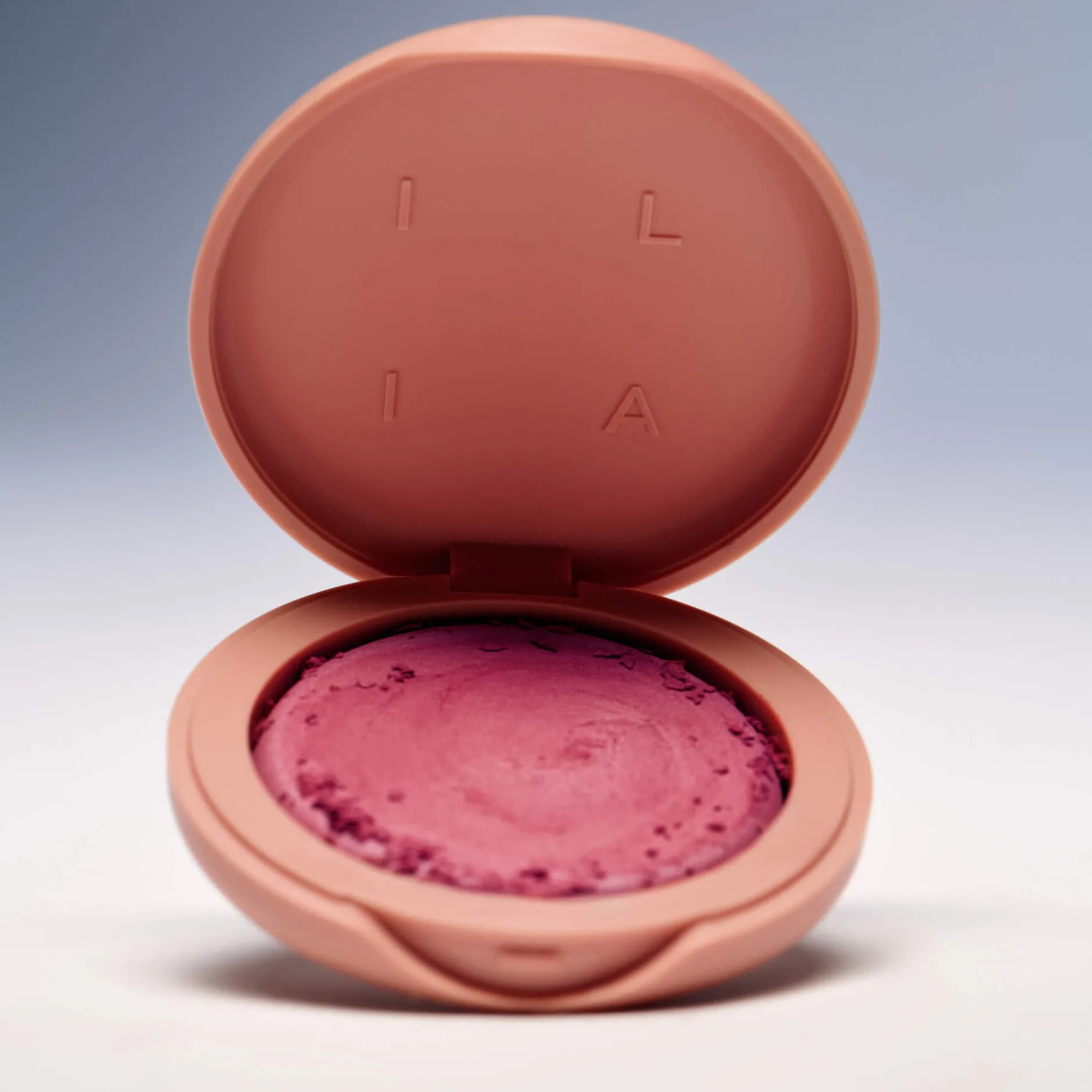 Blushs*Ilia Soft Focus Blurring Blush Poudre