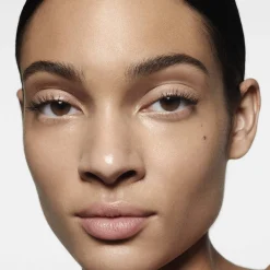 Correcteurs|Anti-Cernes*Victoria Beckham Beauty The Concealer Pen Correcteur au TFC8®