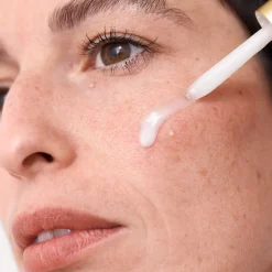 Sérums*Violette_FR UV Damage Rescue Sérum Après-Soleil